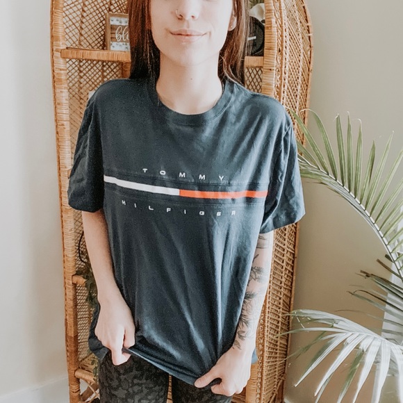 Tommy Hilfiger Tops - Tommy Hilfiger Flag Logo T-shirt